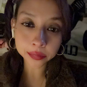 Meet your Posher, Ana